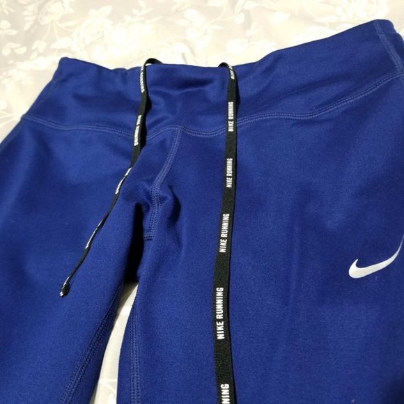 Nike Dri-Fit Capri leggings - Small - 20" inseam - Picture 3 of 10